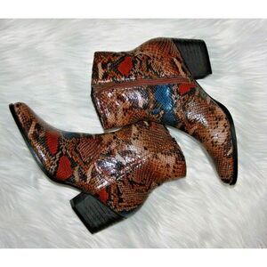 Big Dreams Women's 6B Mock snake cowboy boots - New in Box